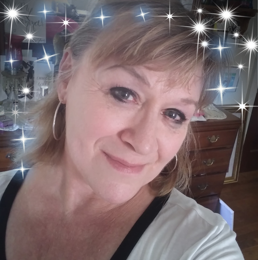 Meet your Posher, Nancy